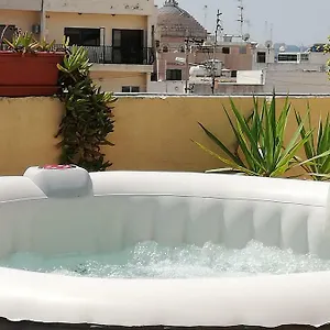With Private Terrace, Jacuzzi & Views Mosta